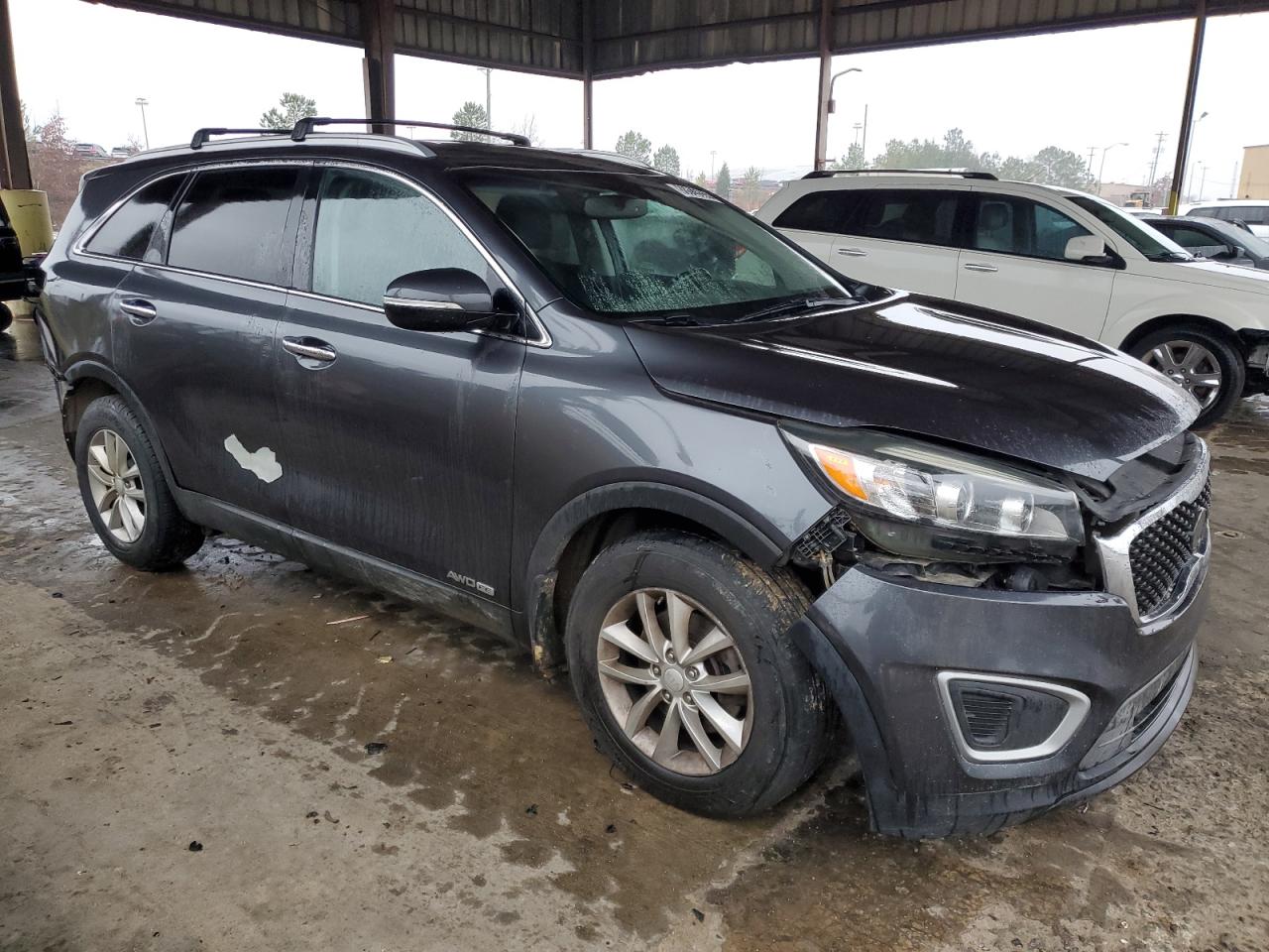 2017 Kia Sorento - Image 4