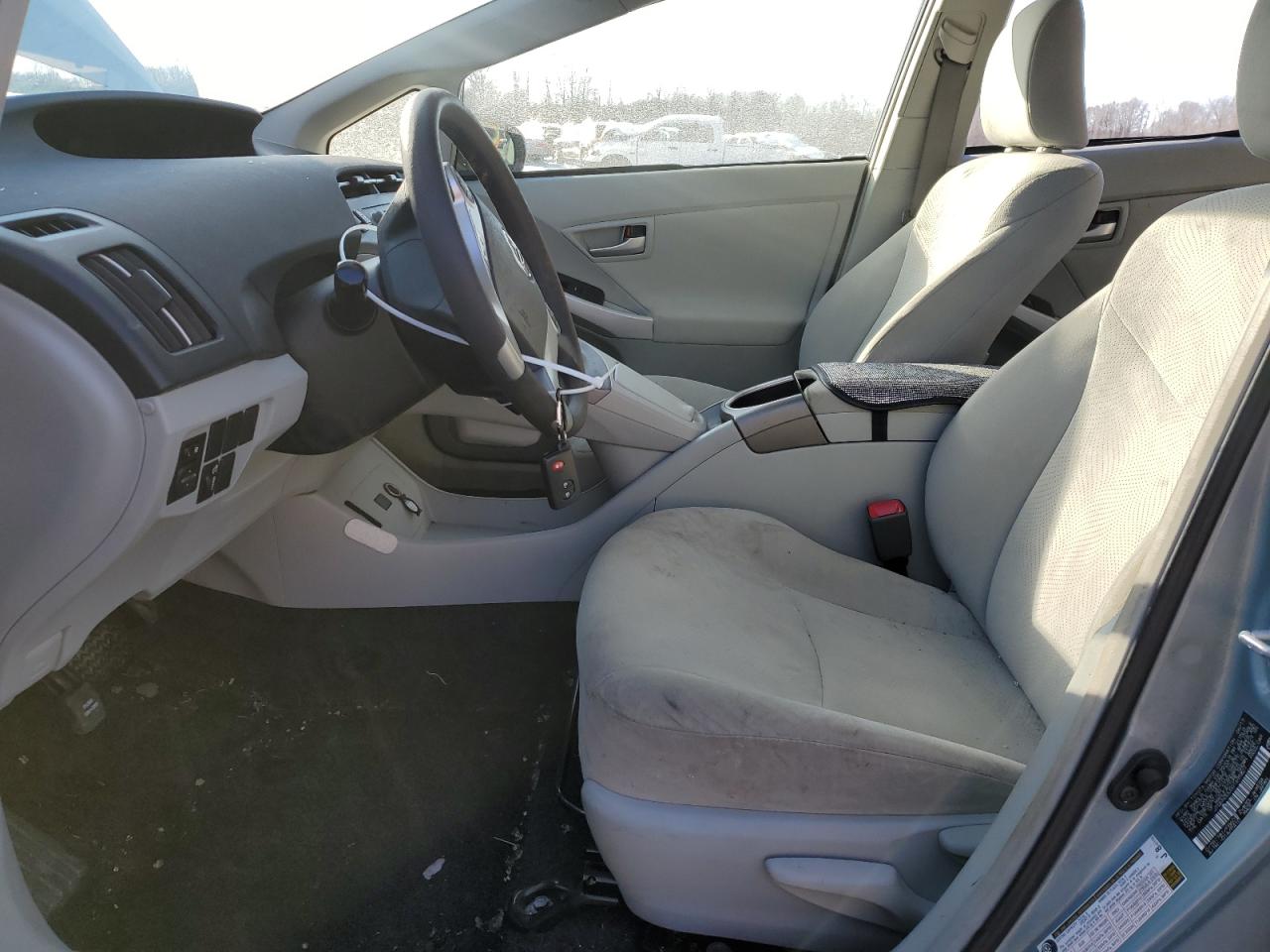 2013 Toyota Prius - Image 7