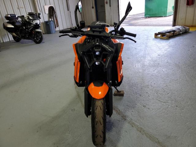 2024 KTM 1290 SUPER DUKE R