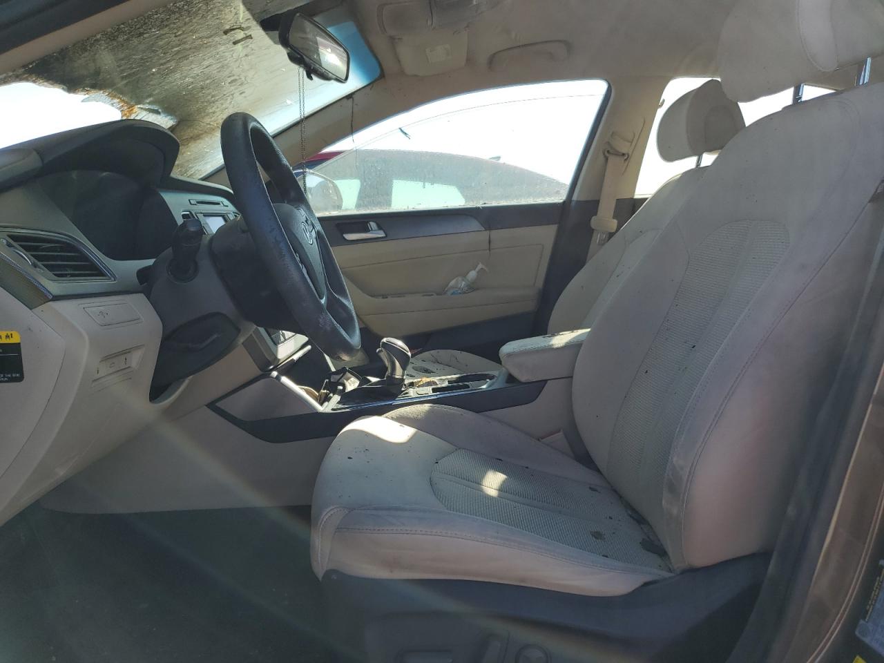 2015 Hyundai Sonata - Image 7