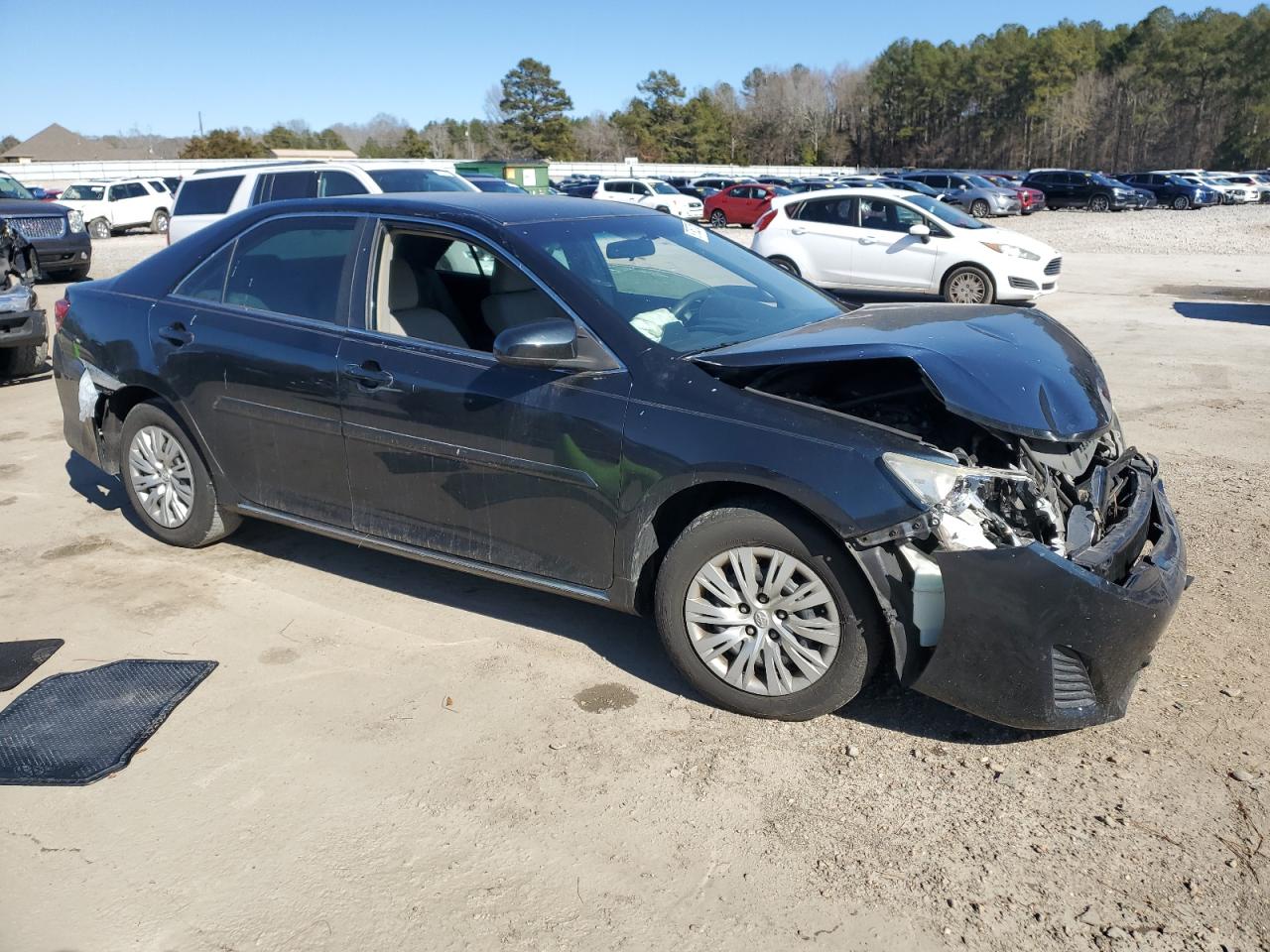 2014 Toyota Camry - Image 4