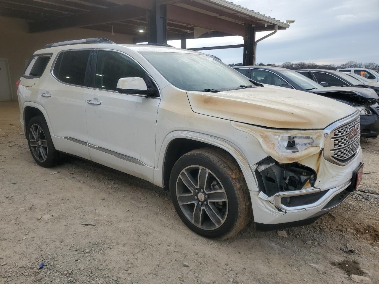 2019 GMC Acadia - Image 4