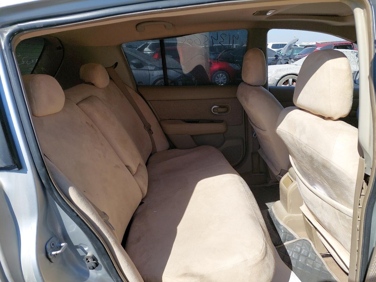 3N1BC1C86BK204212 - 2011 Nissan Tiida - #41345605