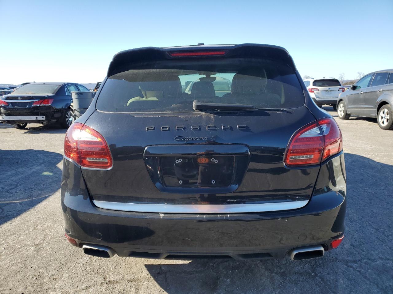 2011 Porsche Cayenne S VIN: WP1AB2A29BLA53225 Lot: 87971725