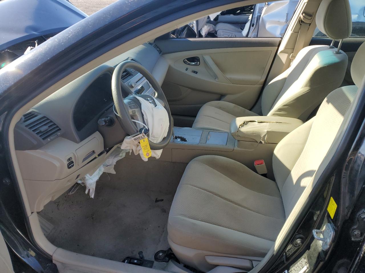 2011 Toyota Camry - Image 7