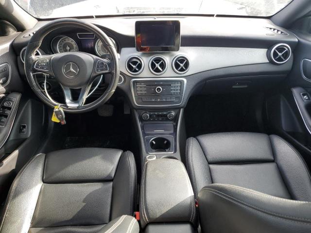 Sedans MERCEDES-BENZ CLA-CLASS 2016 Czarny
