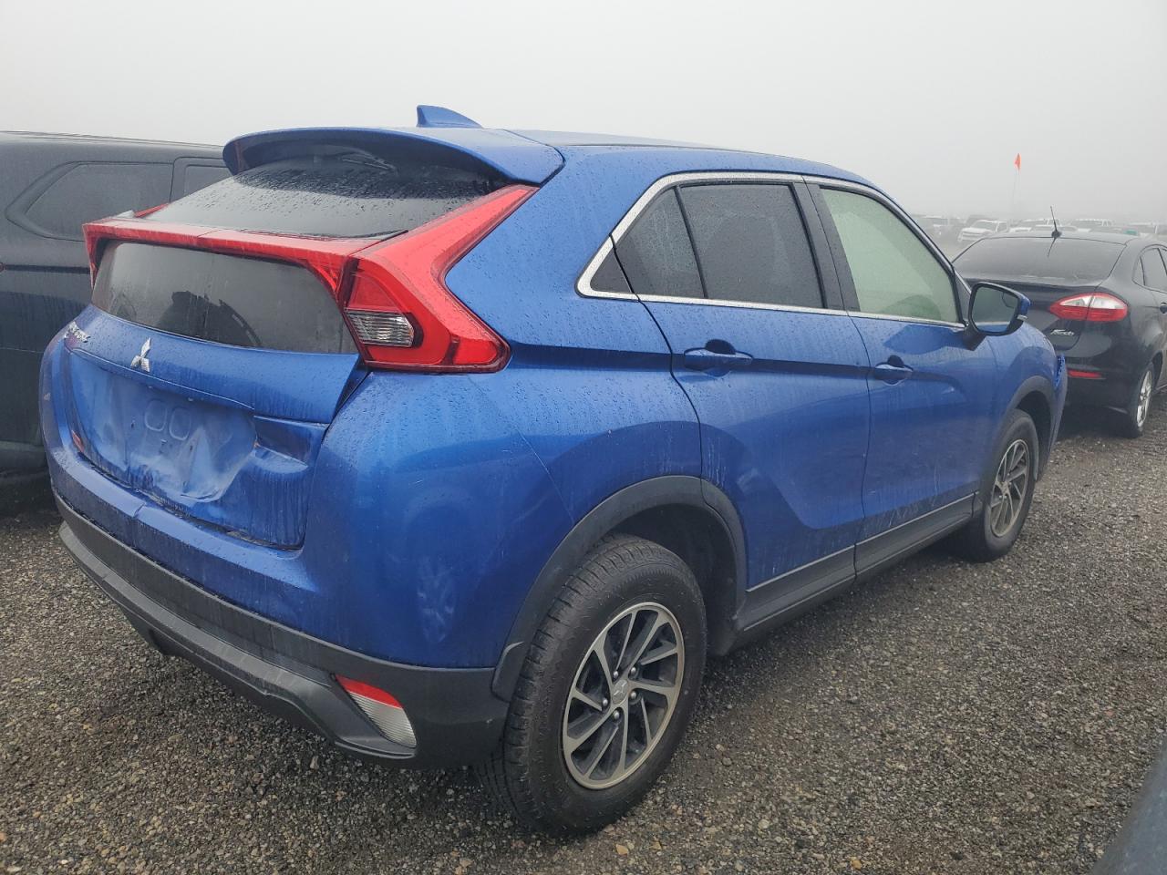 2020 Mitsubishi Eclipse - Image 3