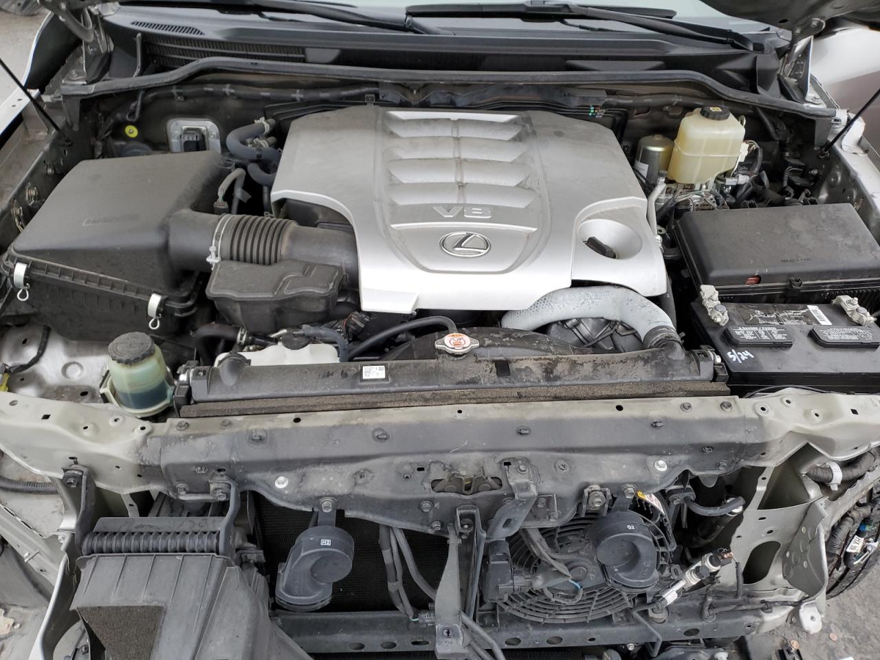 2021 Lexus LX - Image 12