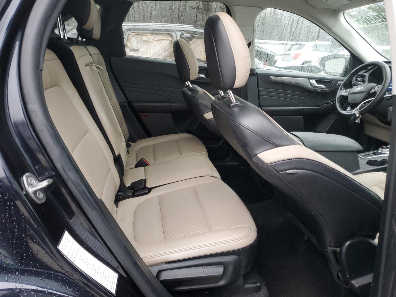 2021 Ford Escape - Image 11