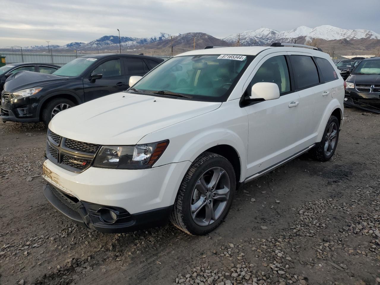 VIN 3C4PDDGG2JT173195 2018 DODGE JOURNEY no.1