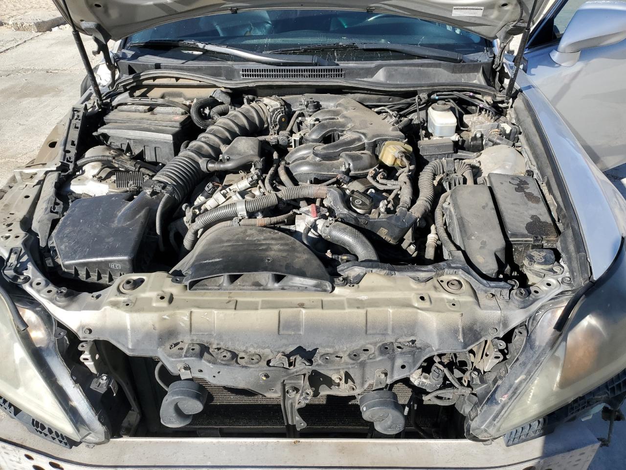 2008 Lexus IS - Image 11