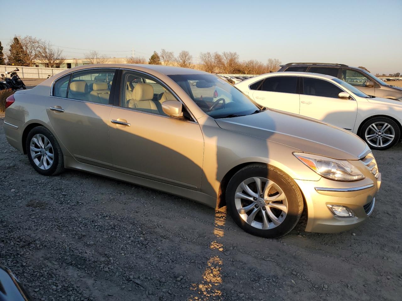 2012 Hyundai Genesis - Image 4