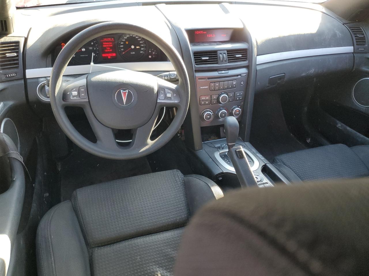 2009 Pontiac G8 - Image 8