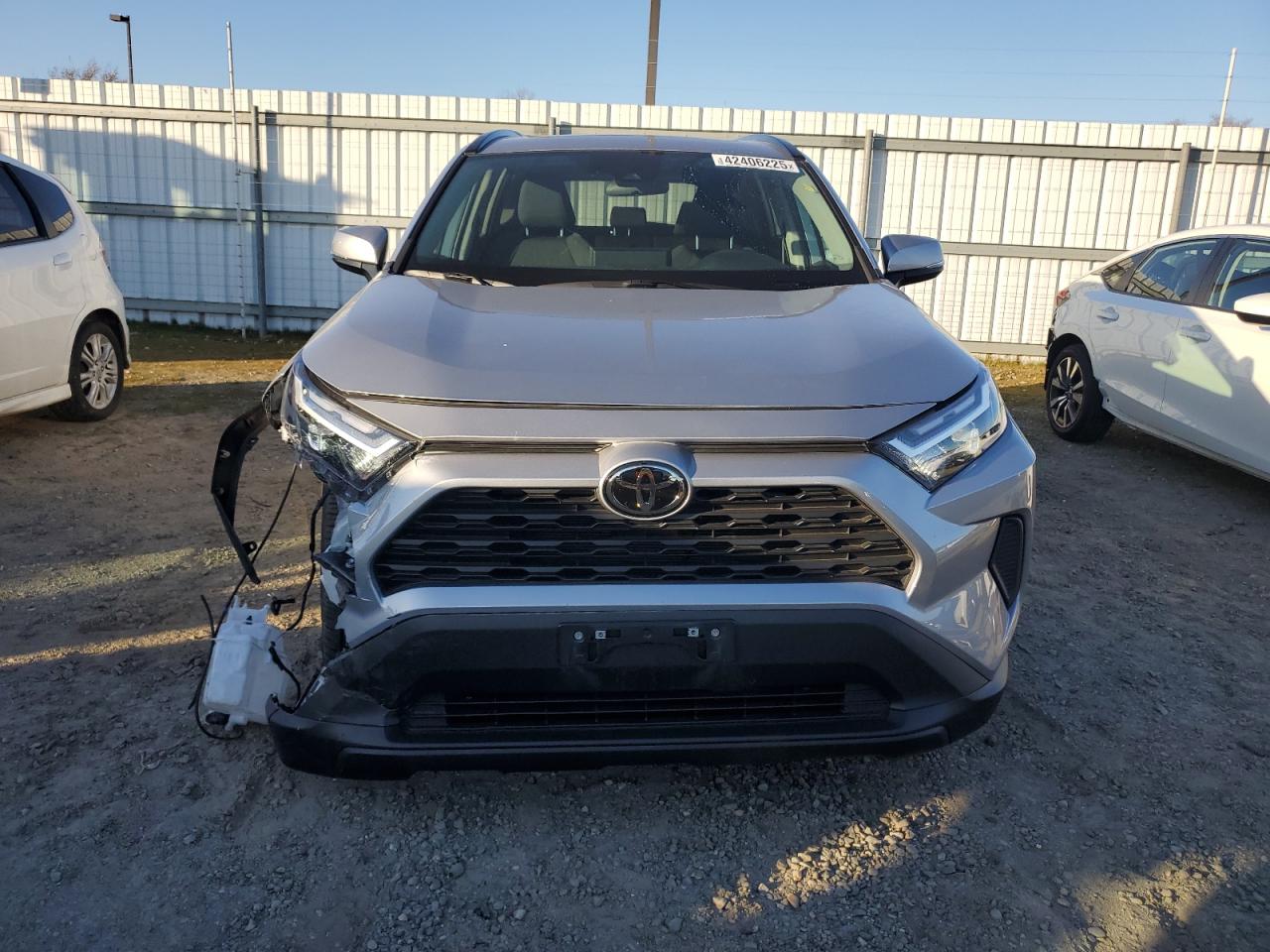 2023 Toyota RAV 4 - Image 5