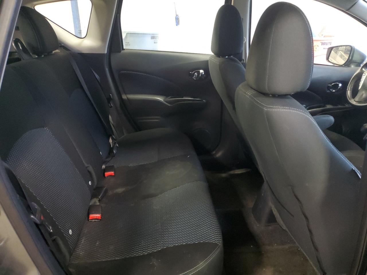 2016 Nissan Versa - Image 11