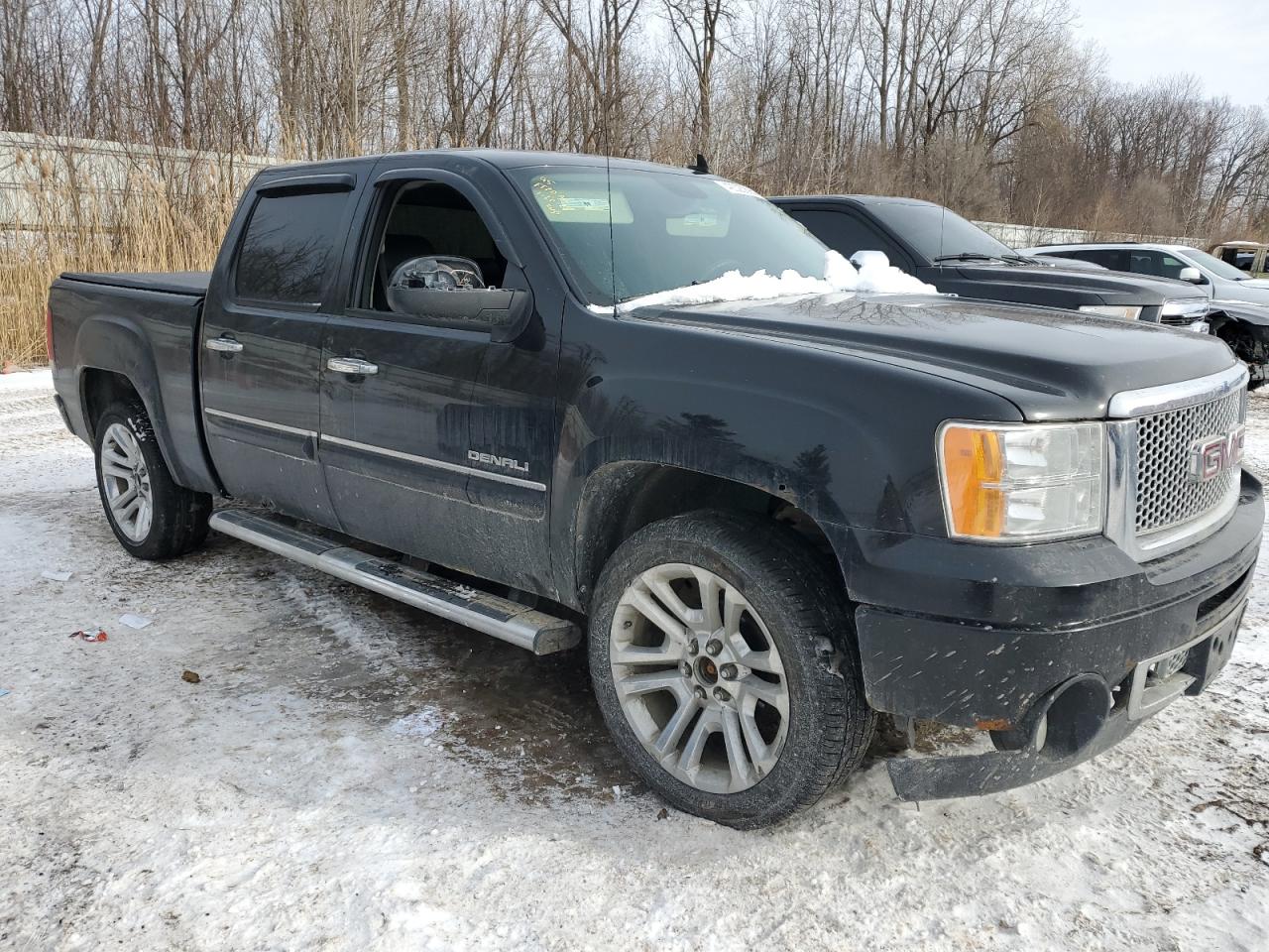 2009 GMC Sierra - Image 4