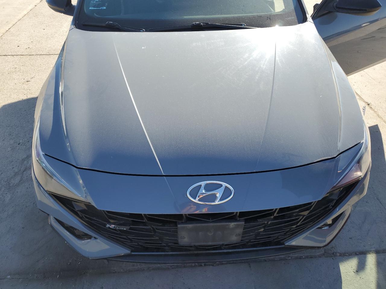 2022 Hyundai Elantra - Image 11