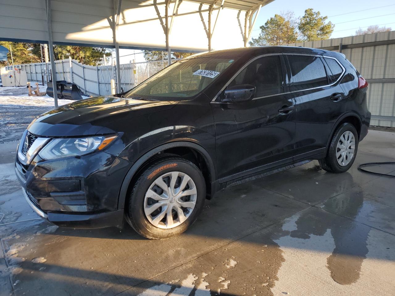 2019 Nissan Rogue - Image 1