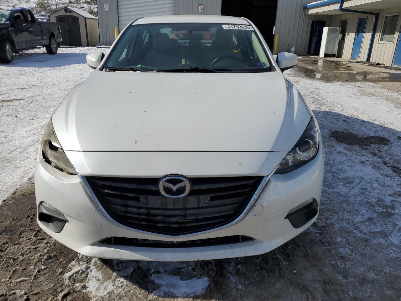 2014 Mazda 3 - Image 5