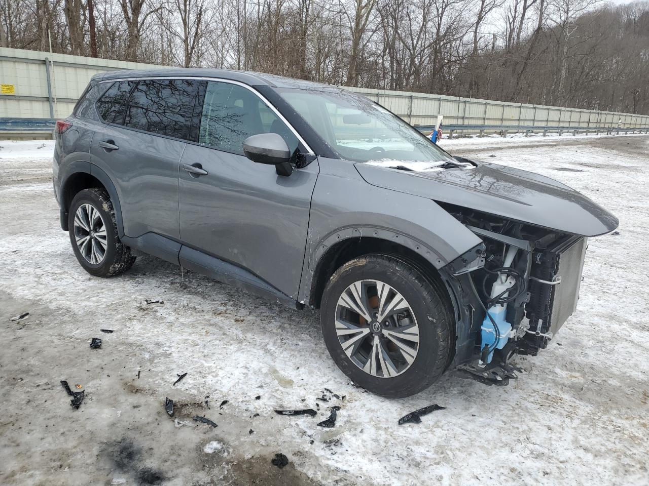 2021 Nissan Rogue - Image 4