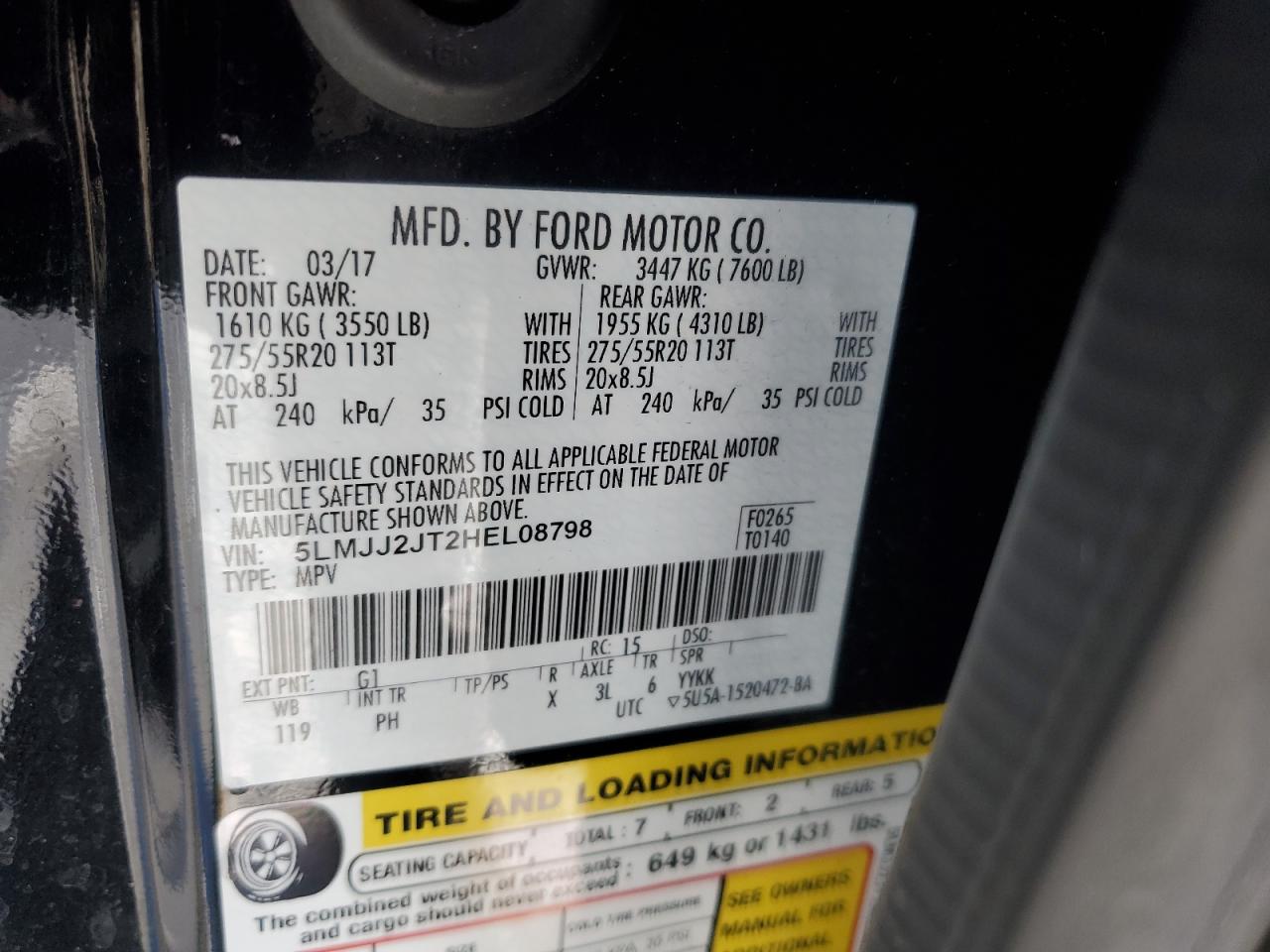 2017 Lincoln Navigator - Image 13