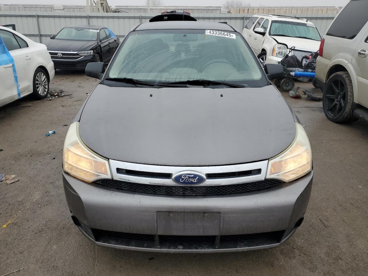 2011 Ford Focus - Image 5