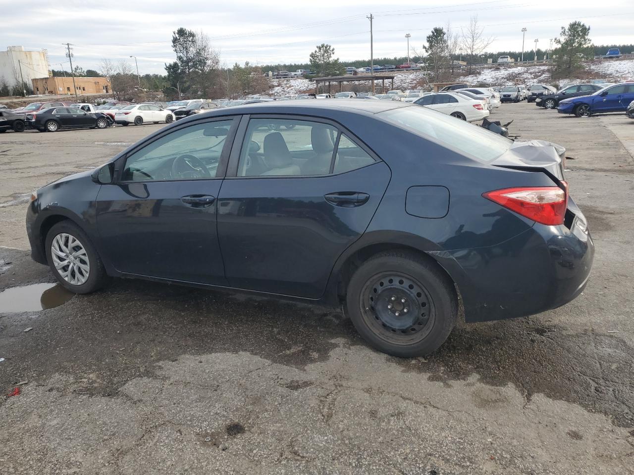 2017 Toyota Corolla - Image 2