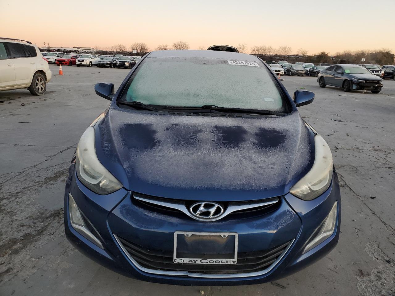 2016 Hyundai Elantra - Image 5