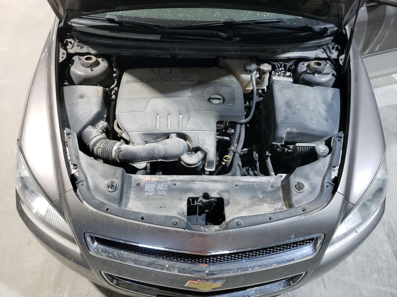 2012 Chevrolet Malibu - Image 11