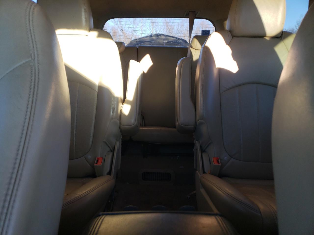 2012 Buick Enclave - Image 10