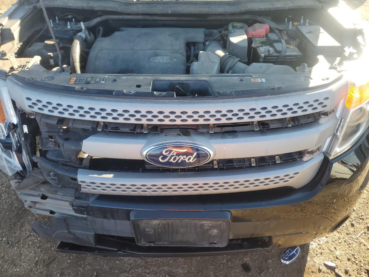 2013 Ford Explorer - Image 12