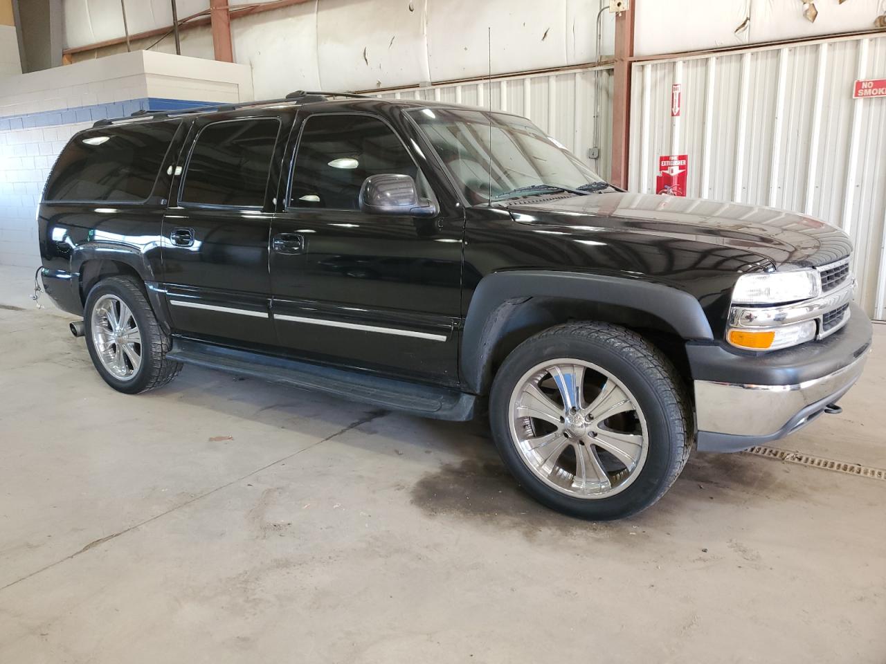 2001 Chevrolet Suburban - Image 4