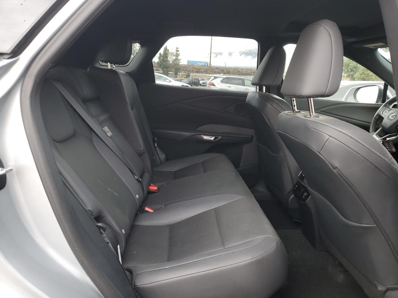 2023 Lexus RX - Image 10