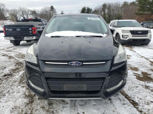  FORD ESCAPE 2015 Czarny