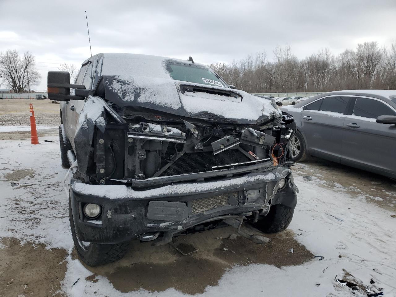 2019 Chevrolet Silverado - Image 5