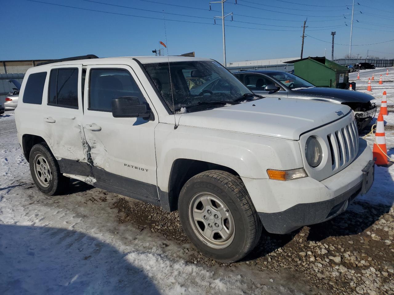 2017 Jeep Liberty (Patriot) - Image 4