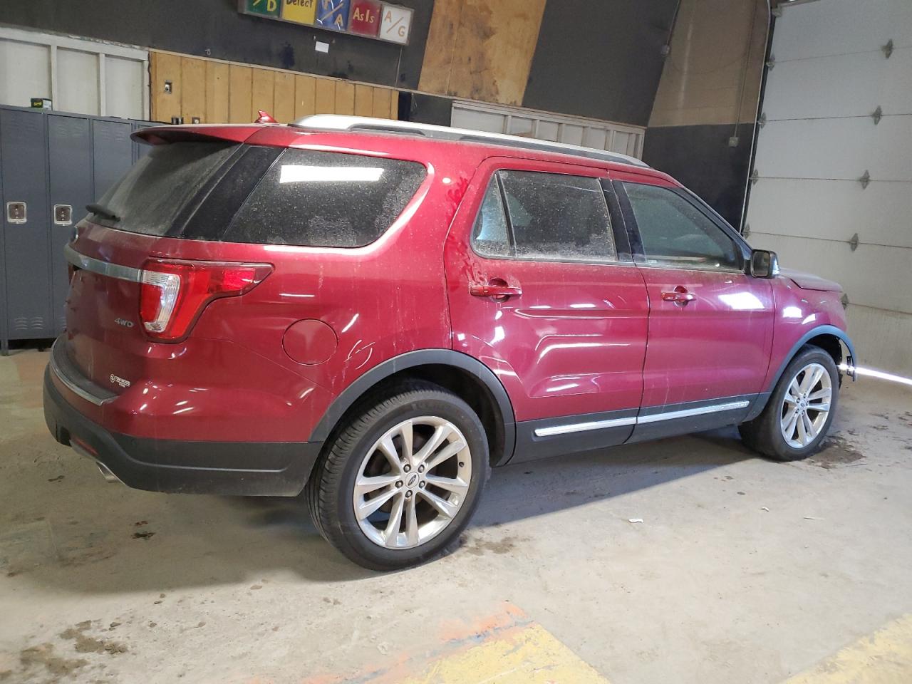 2018 Ford Explorer - Image 3
