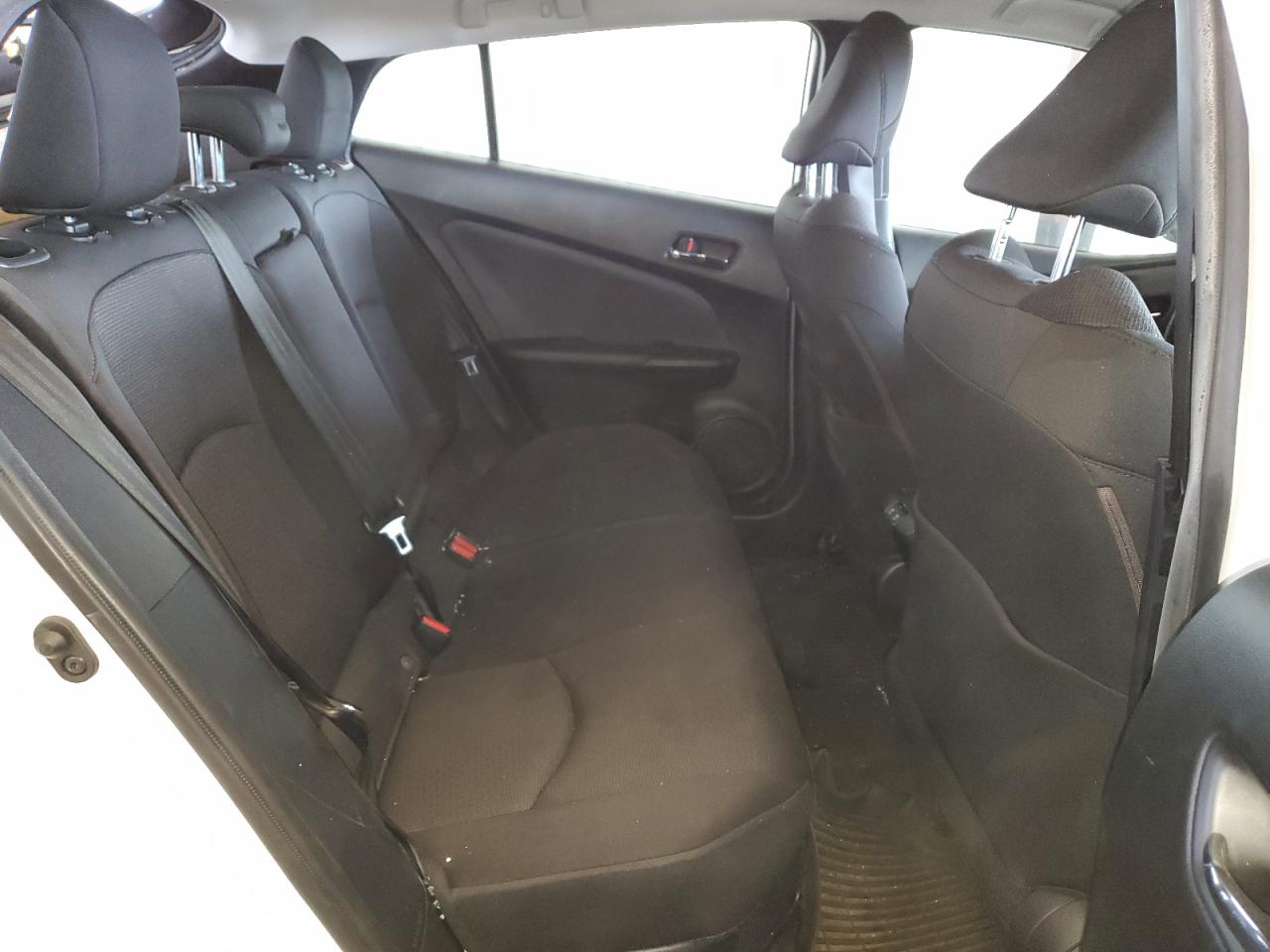 2022 Toyota Prius - Image 10