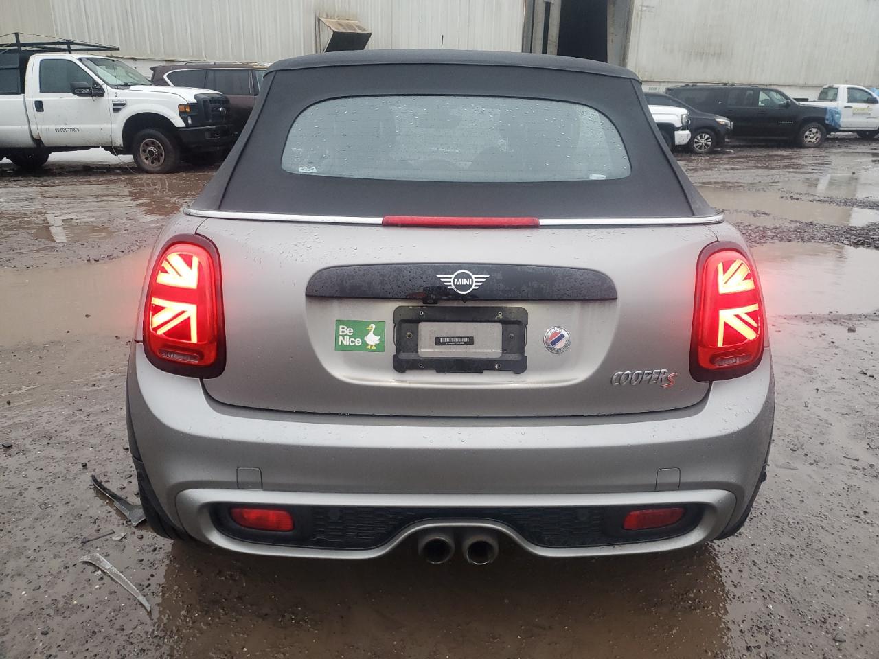 2019 MINI Cooper - Image 6