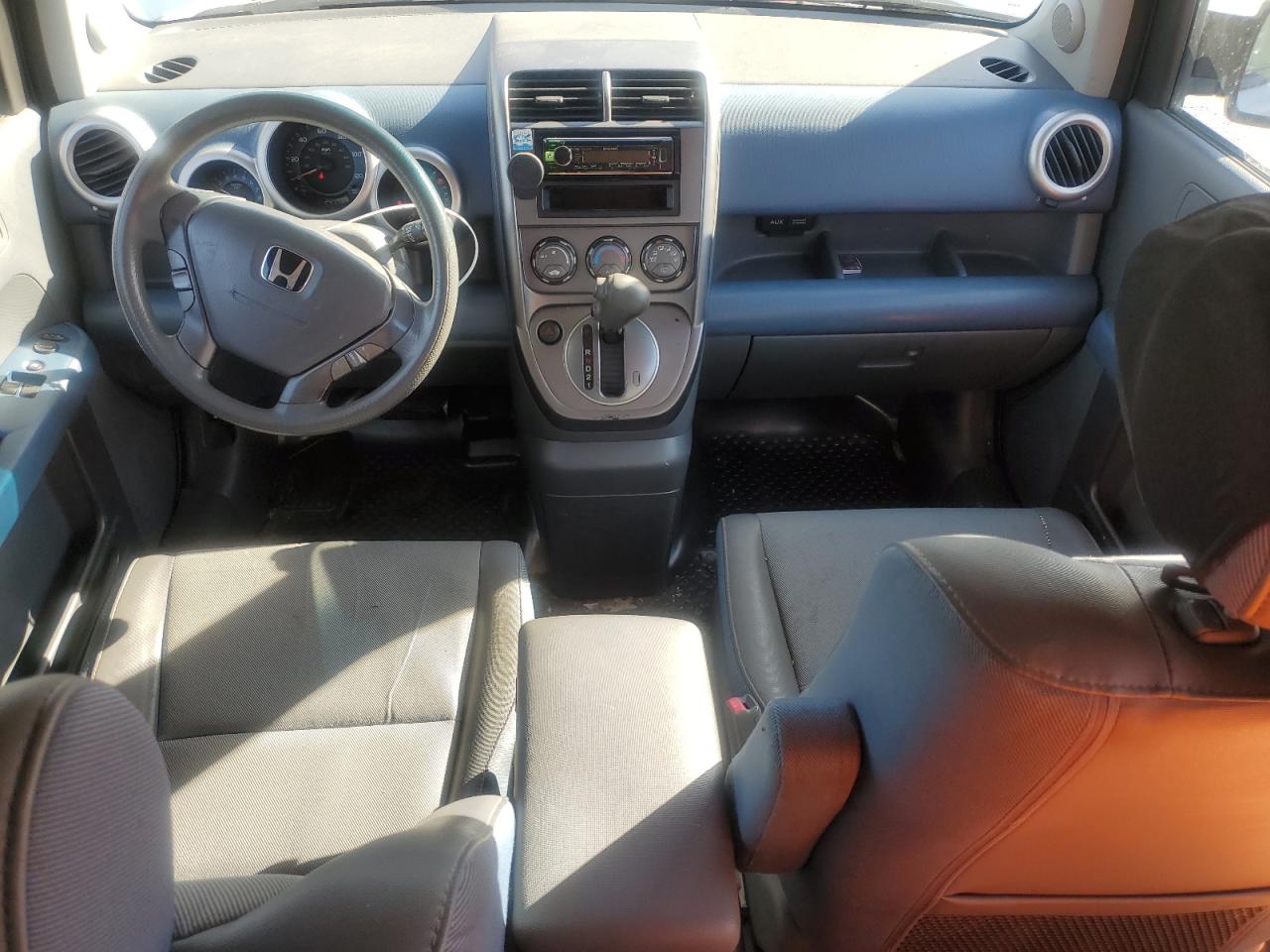 2006 Honda Element - Image 8