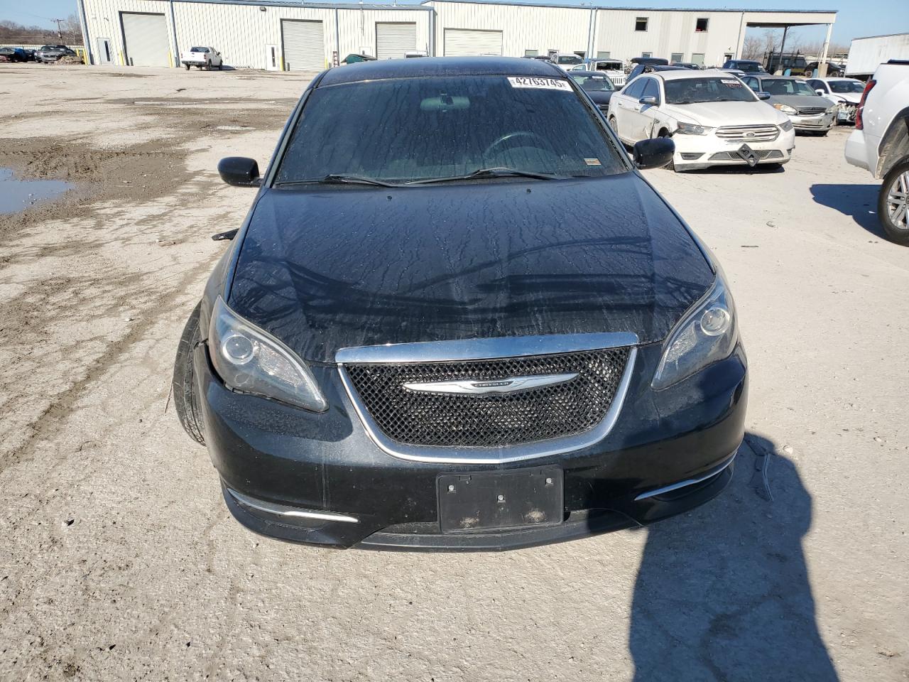 2014 Chrysler 200 - Image 5