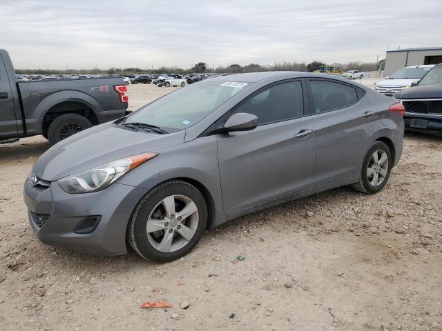 Sedans HYUNDAI ELANTRA 2013 Srebrny