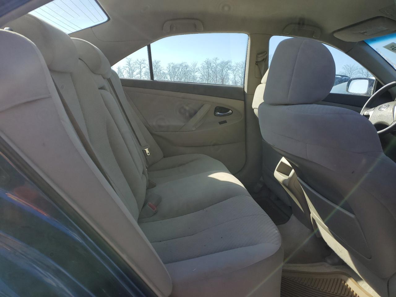 2007 Toyota Camry - Image 10
