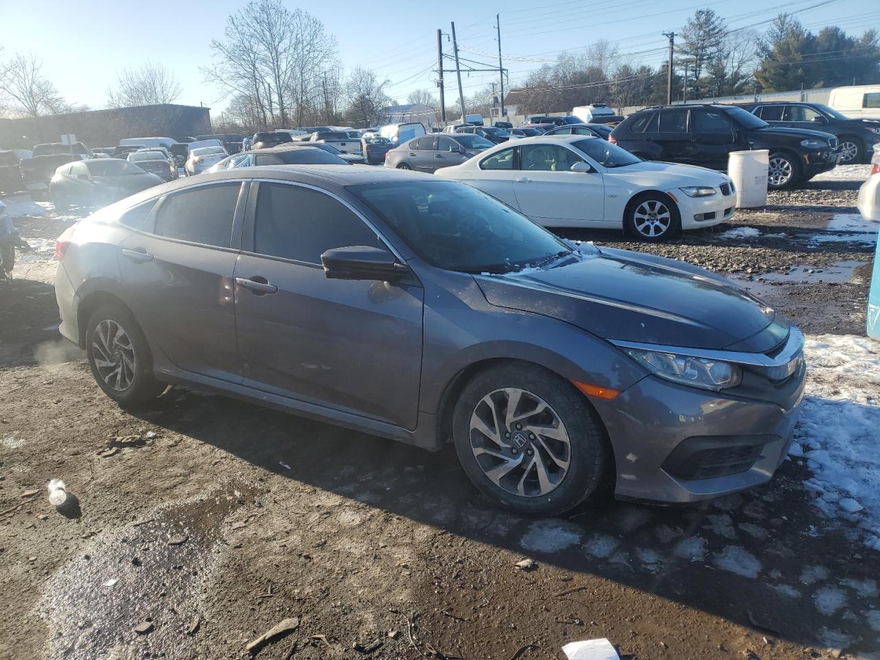 2018 Honda Civic - Image 4
