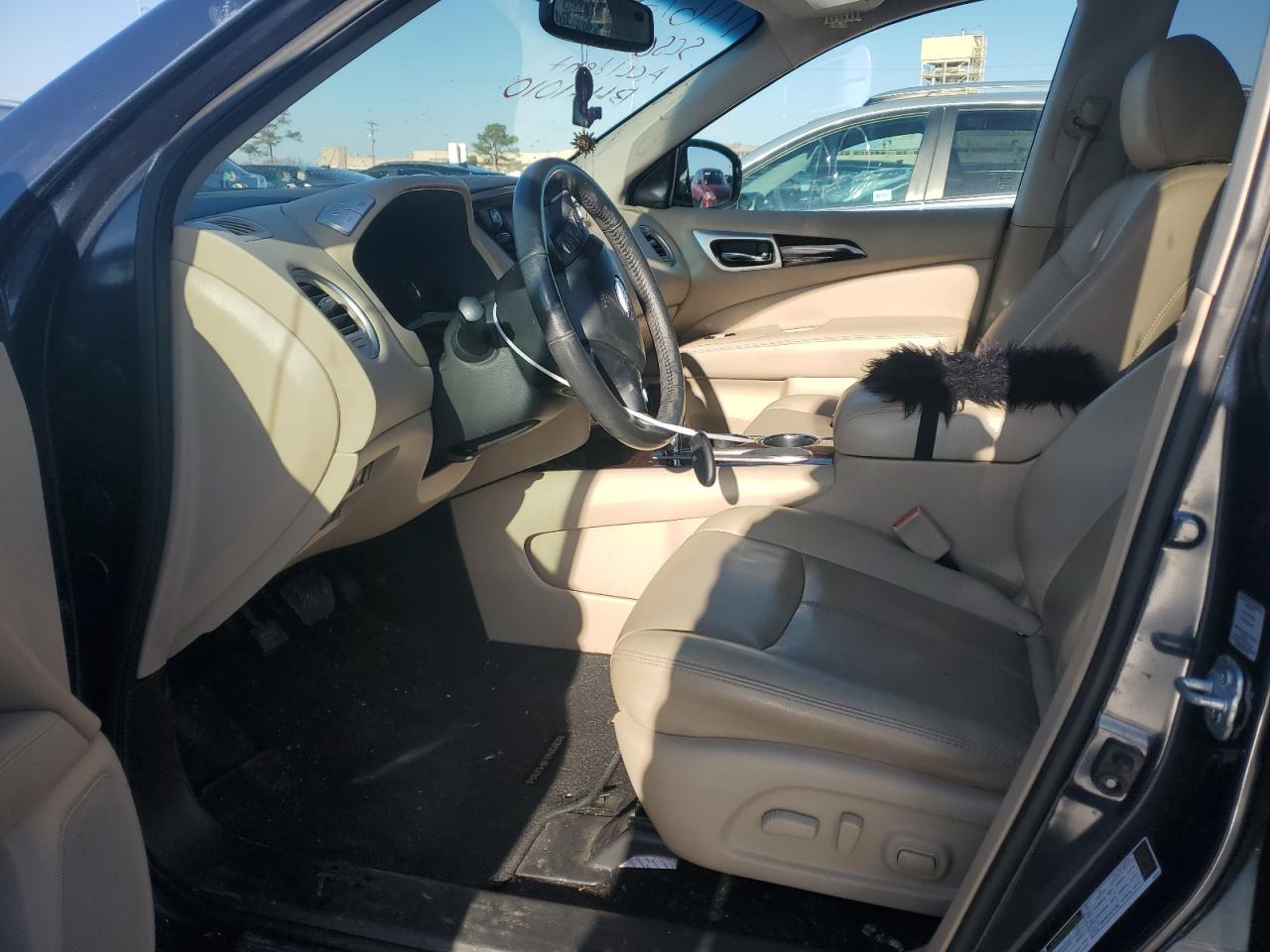2016 Nissan Pathfinder - Image 7