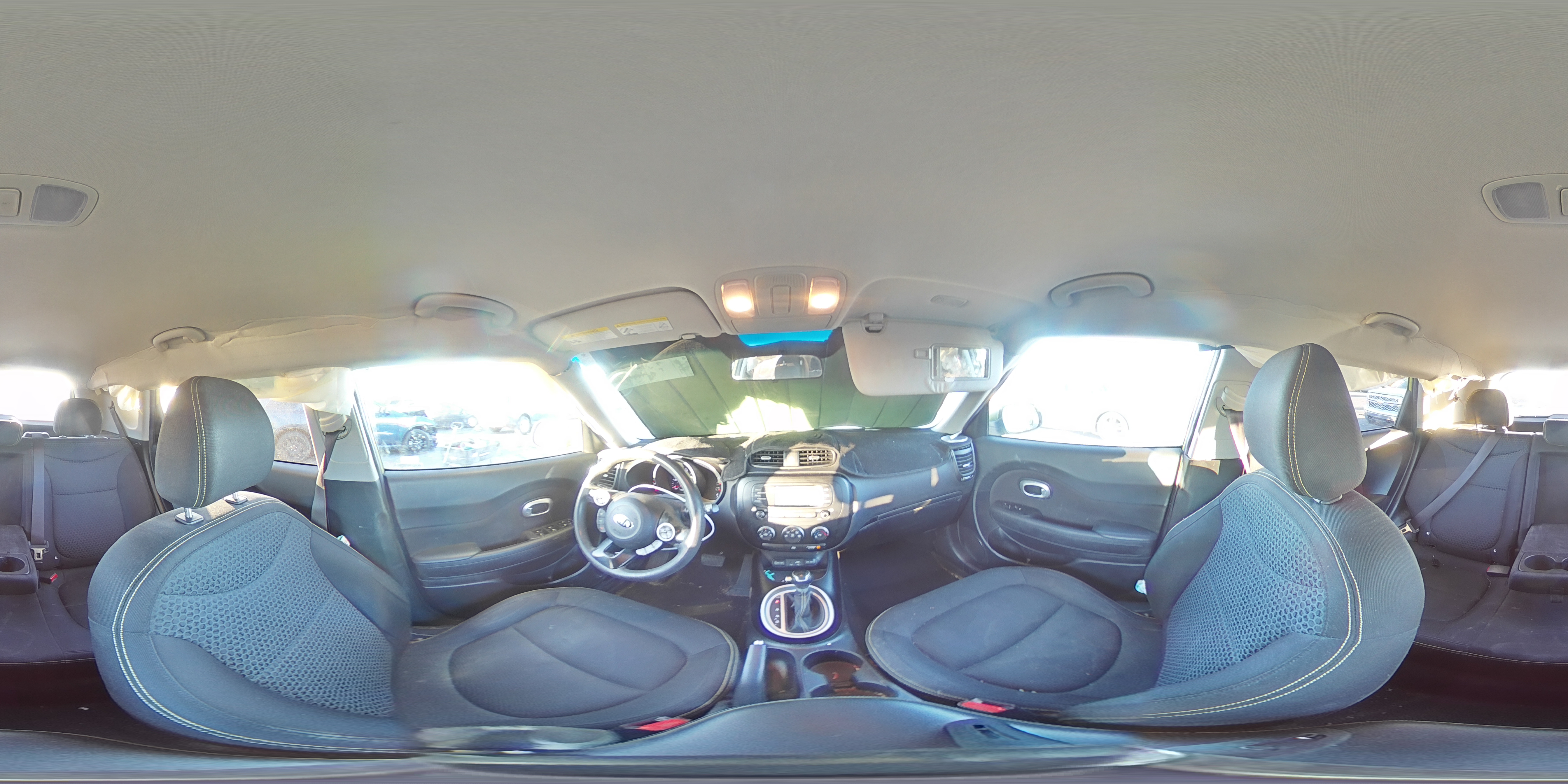 2016 Kia Soul - Image 12