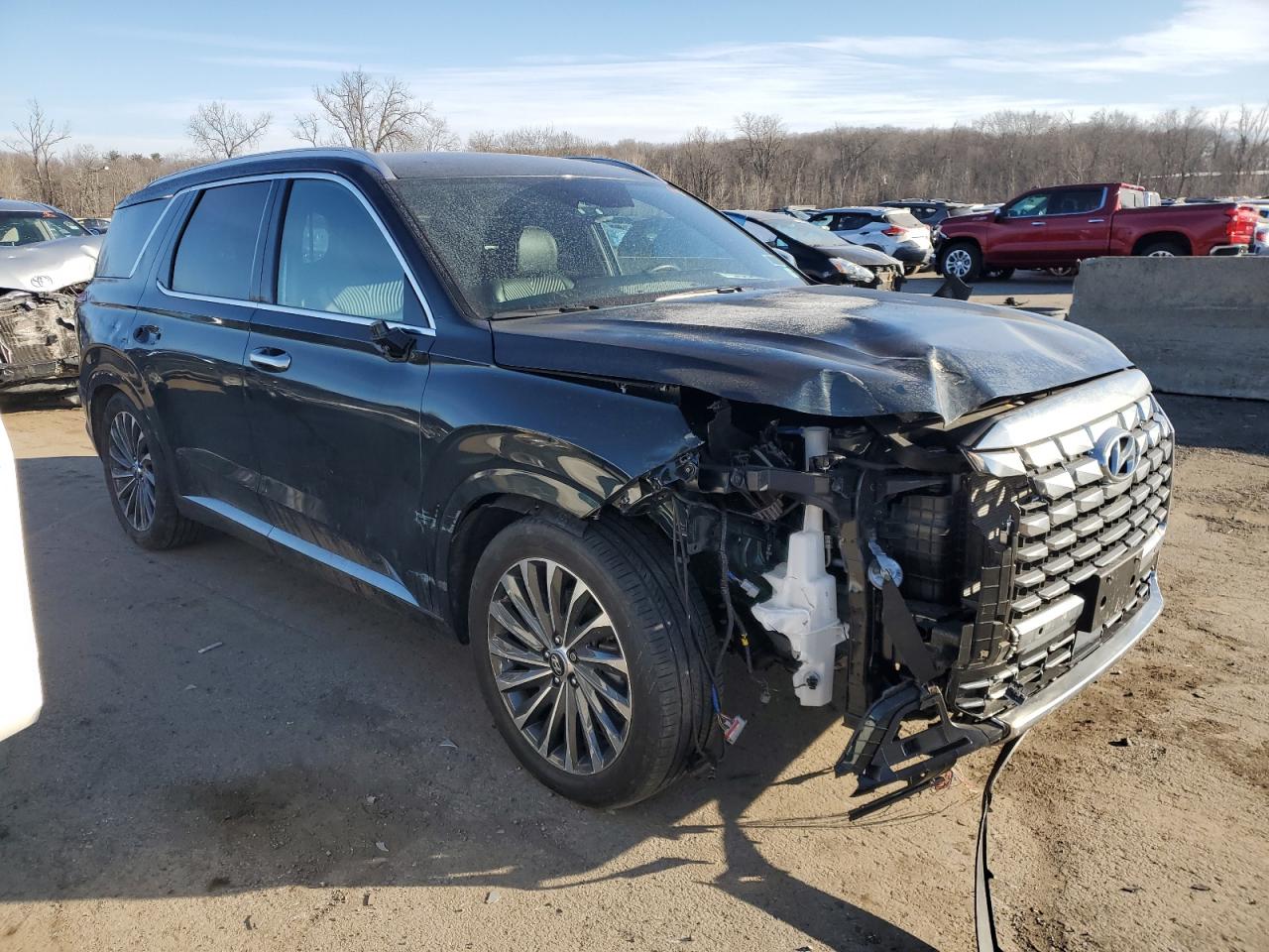2023 Hyundai Palisade - Image 4