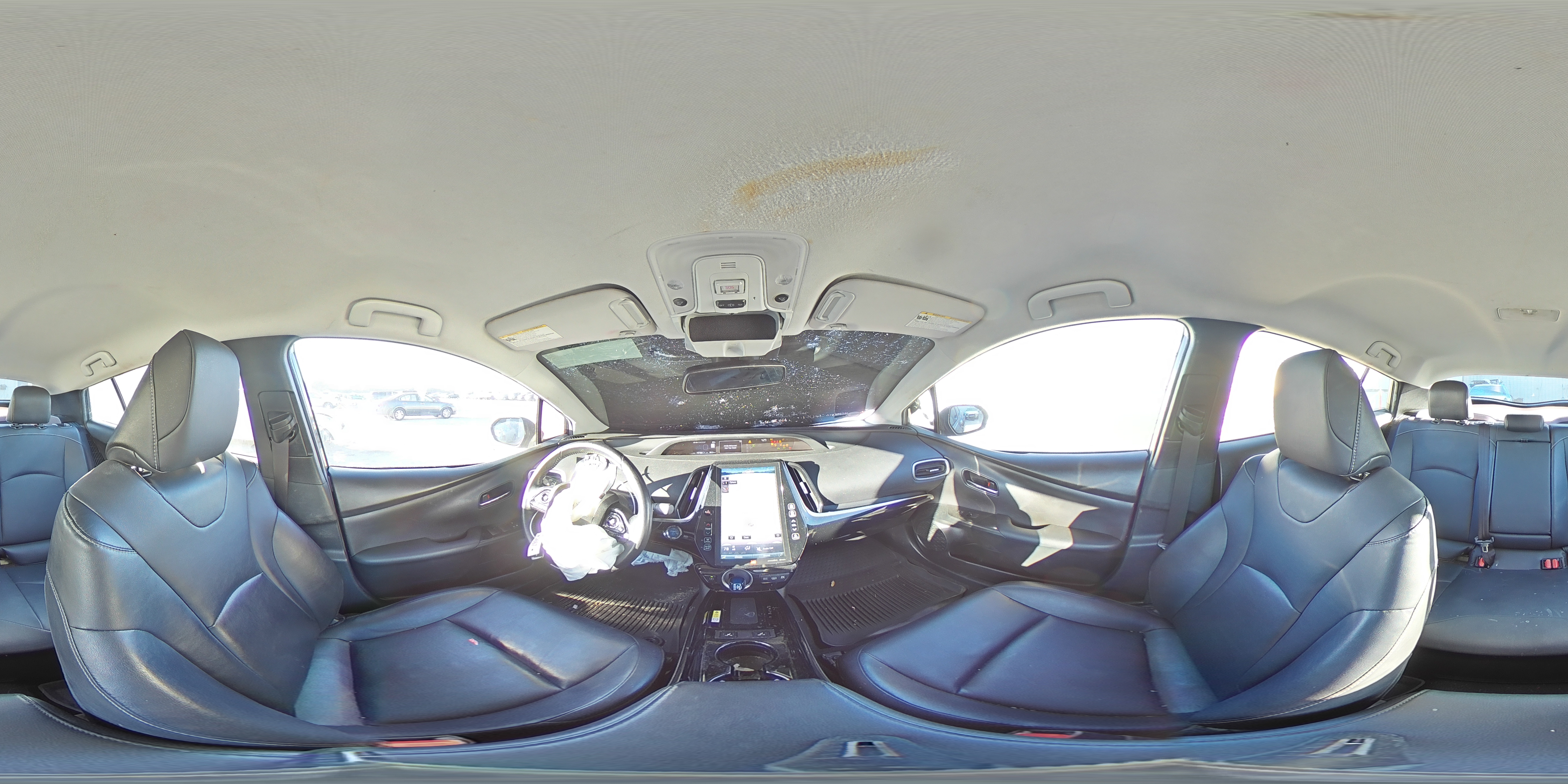 2021 Toyota Prius - Image 13