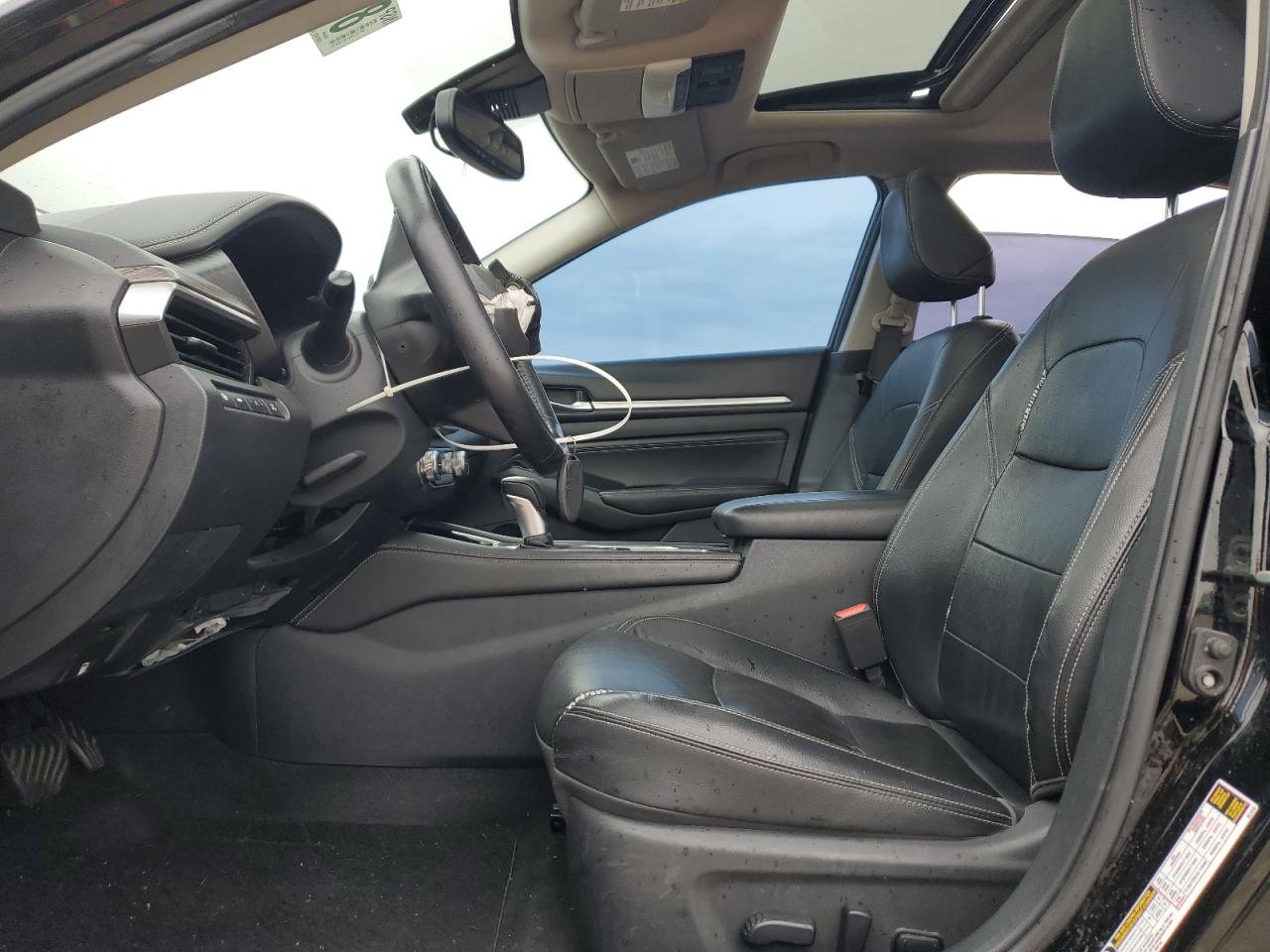2020 Nissan Altima - Image 7