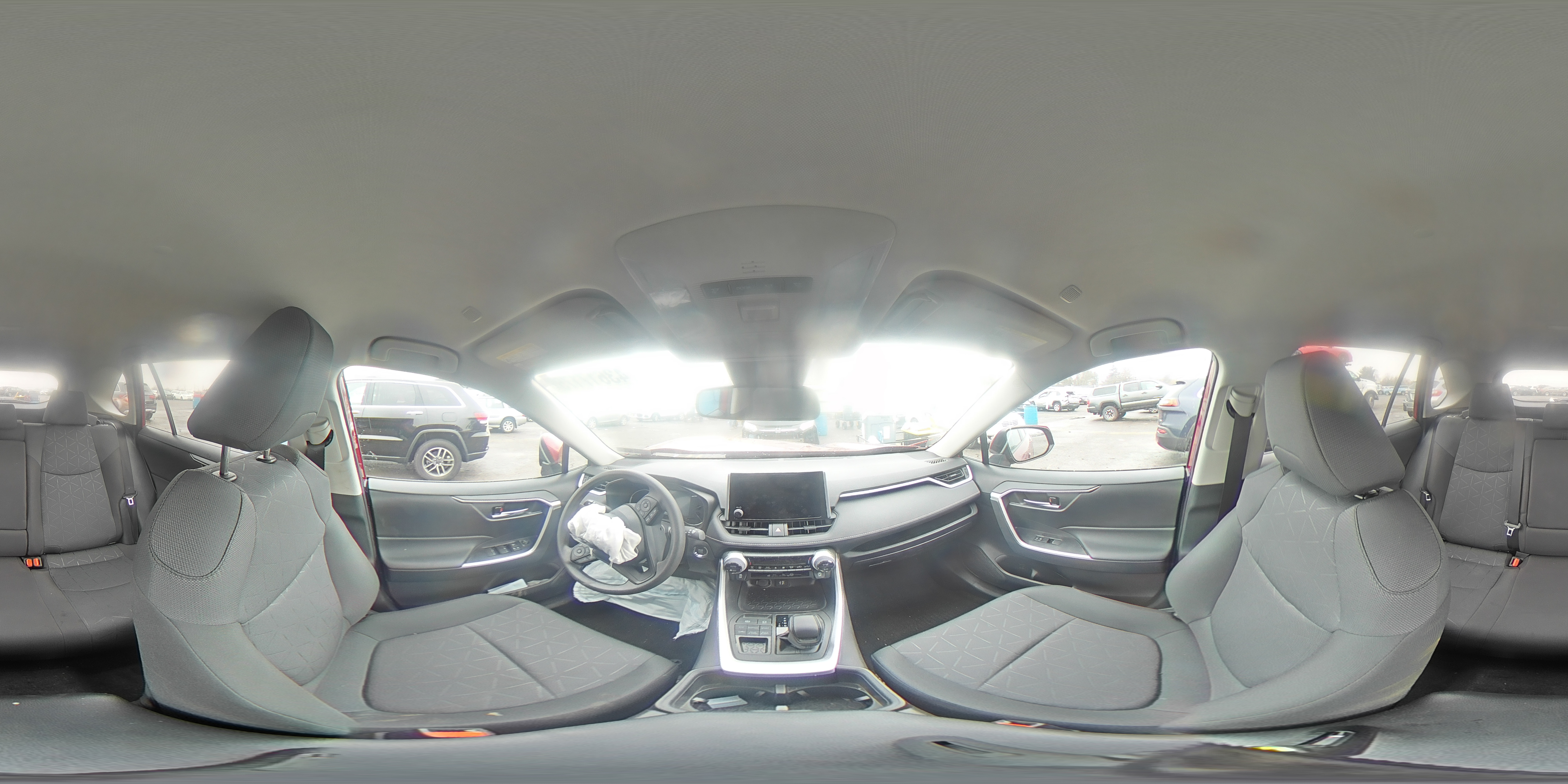 2024 Toyota RAV 4 - Image 14